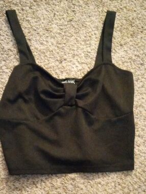 Wet Seal Black Cropped Tank with Front Knot